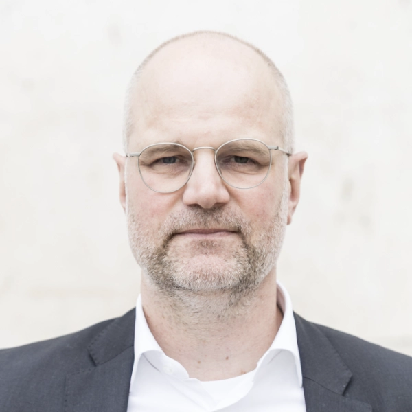 Dr. Cornelius Hummel